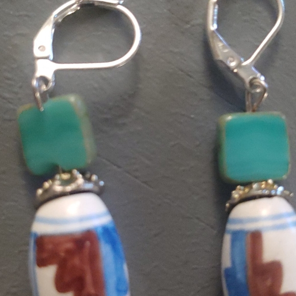 Native American Hand painted Dangle Earrings - Picture 3 of 4